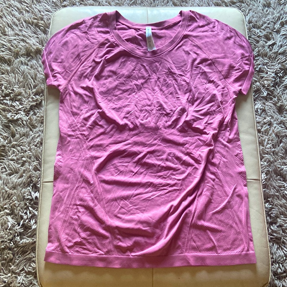 Athleta size XL short sleeve